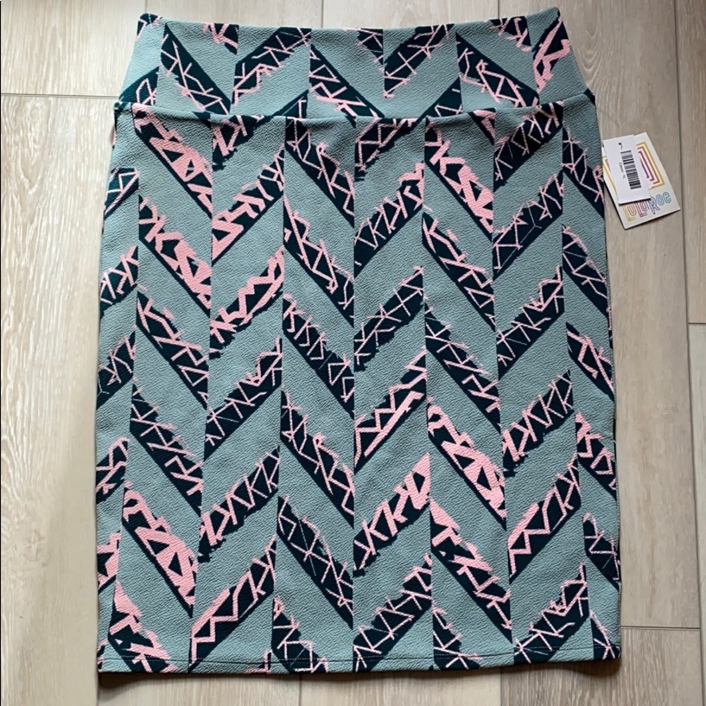 LuLaRoe Cassie